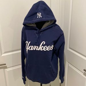 NY Yankees Hoodie - Size M